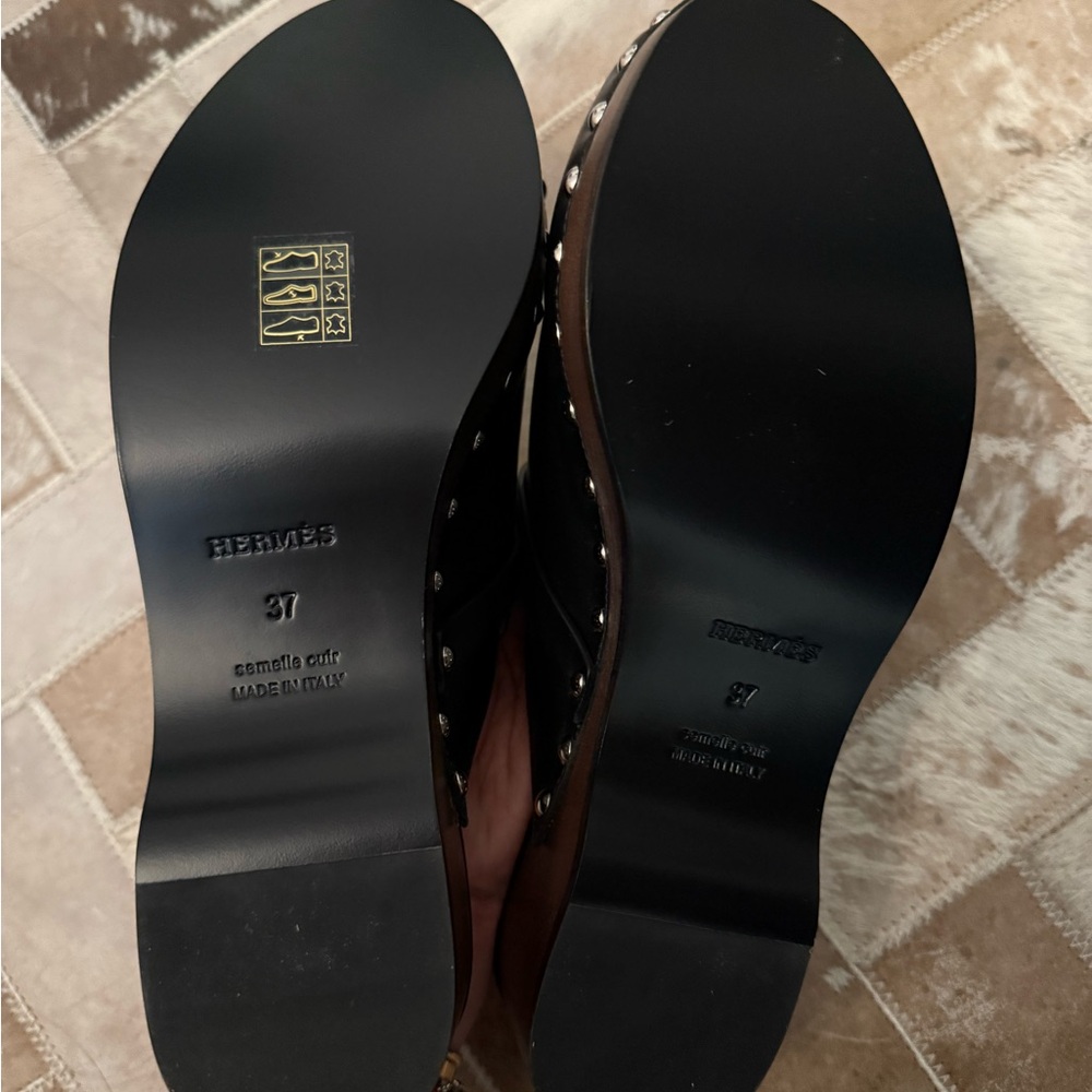 Hermes clog